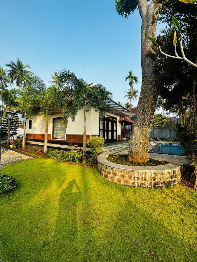 Cherai Lake Resort Cherai Beach Exterior photo
