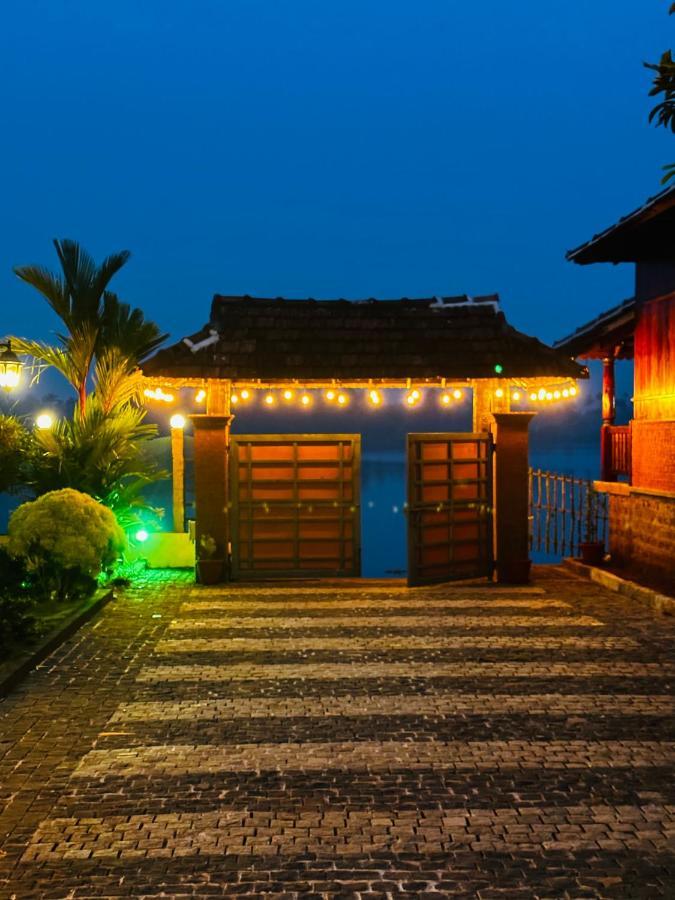 Cherai Lake Resort Cherai Beach Exterior photo